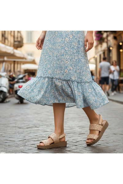 OEM Women's Platform Sole Sandals , lightweight and breathable summer Sandals...