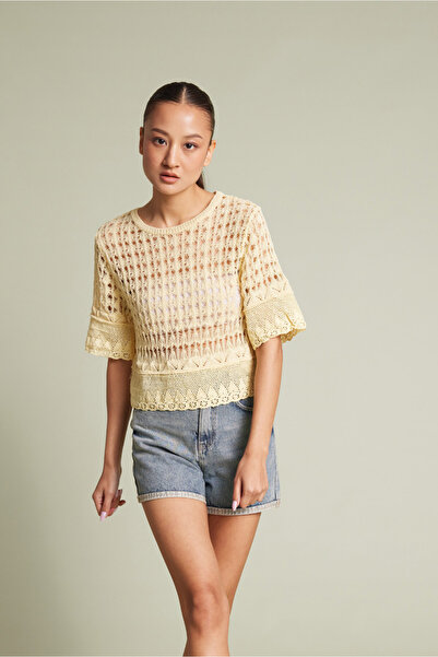 Nisan Lace-Detail Tricot Blazer Yellow