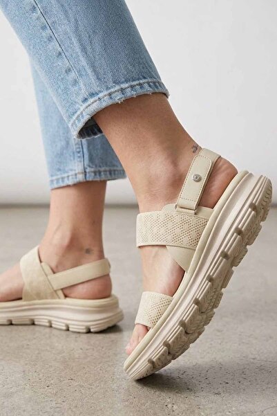 lumberjack Women's Beige Knit Strap Comfort Sandals - Summer Footwear with Li...