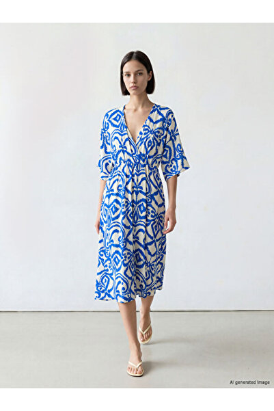 LC Waikiki Rmz Gi̇yi̇m Farkiyla Double-Breasted Roba Collar Embroidered Dress