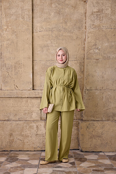 LOCCO Women's High Collar Waist-Tie Suit in Fat Green