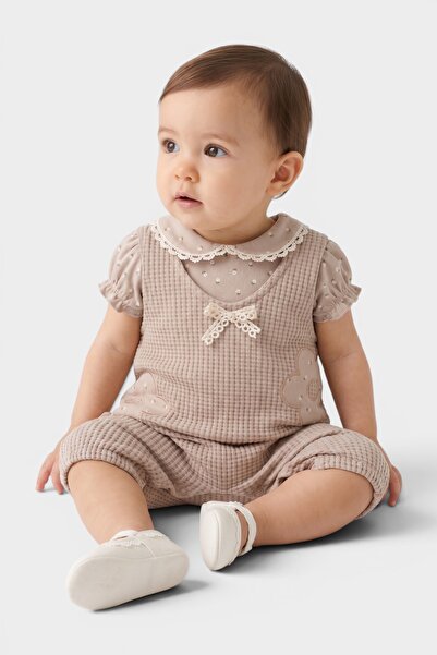 MİLLİON BEBE Muhino Kız Bebek Çiçek Desenli Güpürlü Çıtçıtlı Tulum (%100 Pamuk)