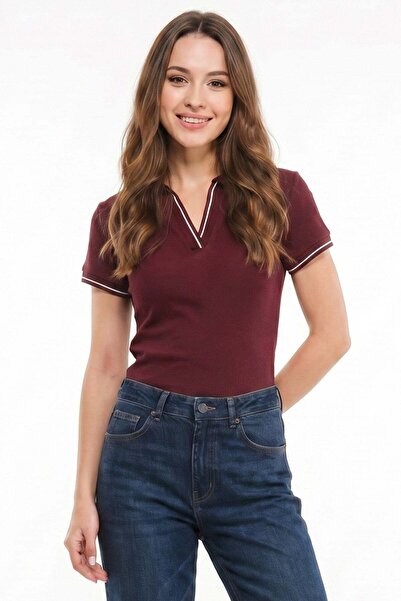 Tudors Kadın Slim Fit Dar Kesim Pamuklu Polo Yaka Kısa Kollu Bordo Tişört