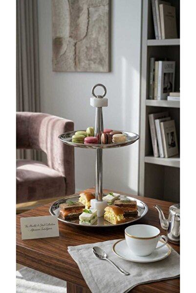 Generic Luxury Style Dessert Fruit Tray with Elevated Stand Modern Design Dec...