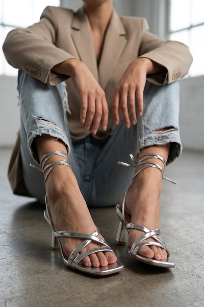 DURUNUN BUTİĞİ Duna Silver Piping Ankle Wrap (8 cm Heel) Daily Use Shoes