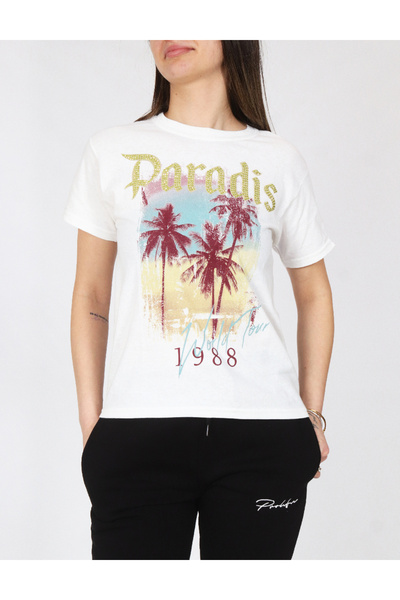 Evendi Tricou, Alb