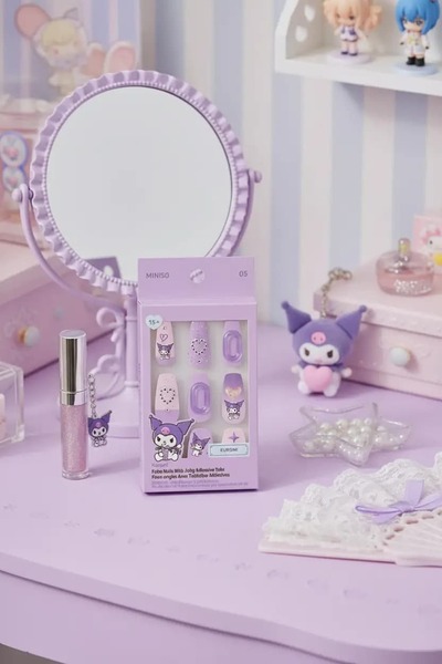 SANRIO Lisanslı Kuromi Jel Yapışkanlı Takma Tırnak Mor ve Pembe Şık Tasarım M...