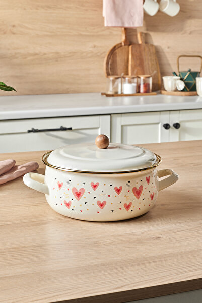 Karaca Heart Detailed Pink Love Enamel Pot 22 cm