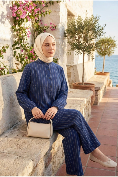 PALME D'OR Women's Striped Hakim Collar Hijab Double Set with Linen Look