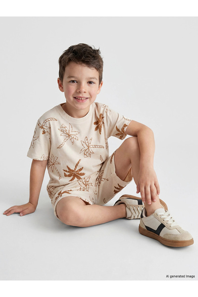 LC Waikiki Tricou și pantaloni scurți pentru băieți LCW Kids, bej, cu imprime...