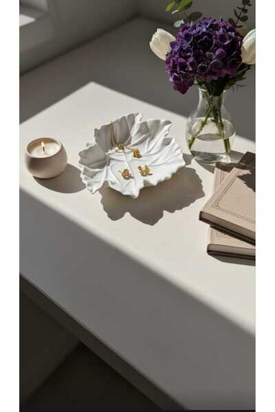beautystyle Decorative Leaf-Looking Jewelry Bowl -