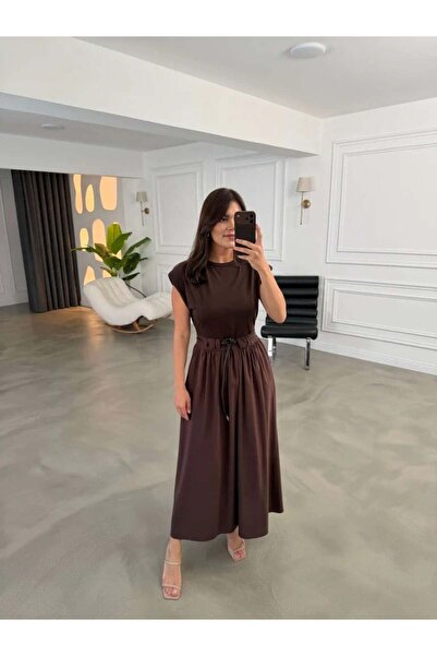Moda Asrın Kahve Vatkalı Deri Kemerli Elbise