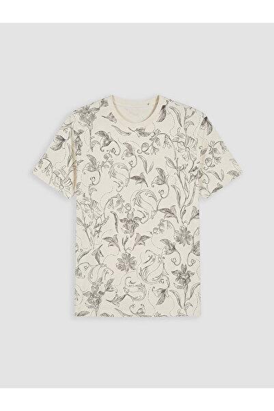 LC Waikiki Esvab • Modern & Distinctive Zero Roba Collar Embroidered Men's T-...