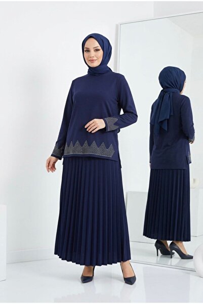 wishne Plus Size Black Pleated Skirt Two-Piece Set - Islamic Clothing