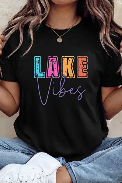 Sarah's Boutique Women's T-shirt – 100% cotton – Lake Vibes