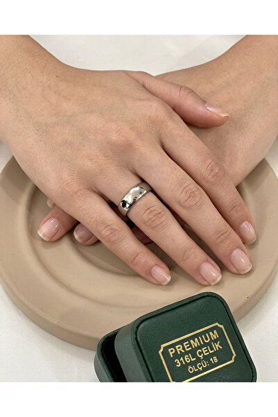 FM 💎   Premium Silver Color Stylish and Shiny Classic Wedding Ring Model 316...