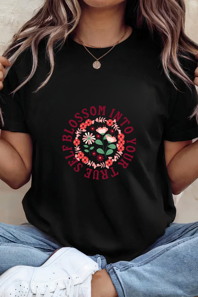 Sarah's Boutique Women's T-shirt – 100% cotton – True Self