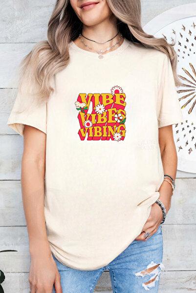 Sarah's Boutique Women's T-shirt – 100% cotton – Vibe Vibing