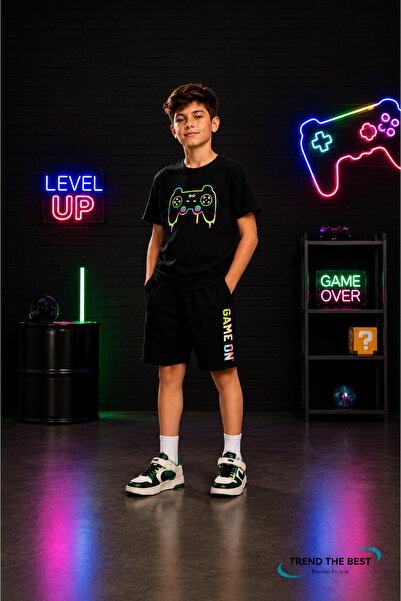 TREND THE BEST Trendin En İyisi Set de pantaloni scurți negri și tricou negru...