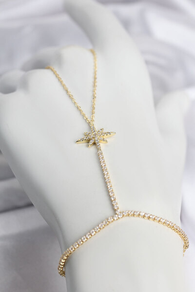 Marsilyan Brass Gold Color Zircon Stone Pole Star Model Şahmeran