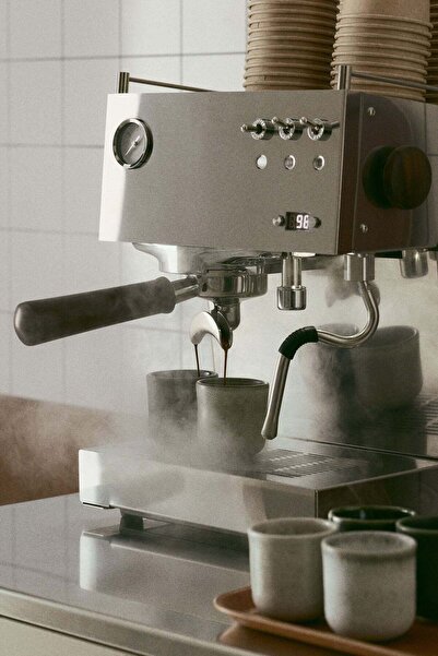 H&M 4-pack espresso cups