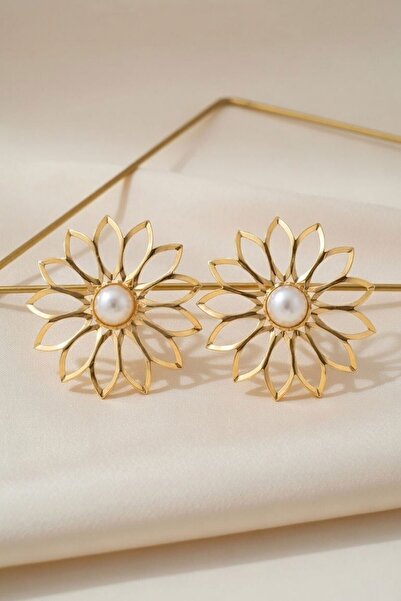 bacc Gold Sun Design Pearl Earrings