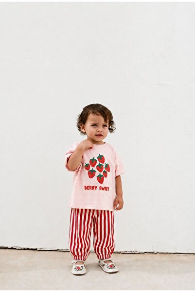 minimorakids Kız Bebek Çilek Desenli T-shirt + Müslin Pantolon Set