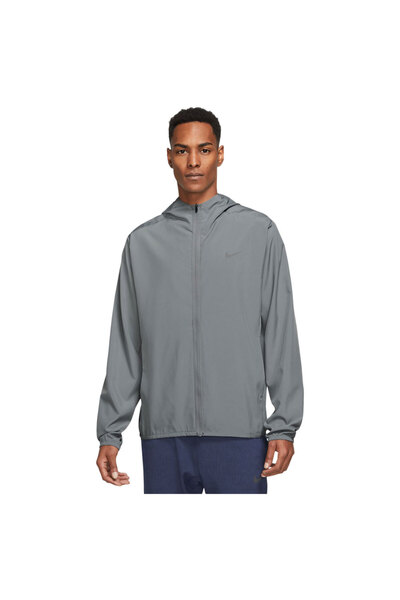 Nike Jachetă versatilă cu glugă Dri-FIT pentru bărbați, mărimea S