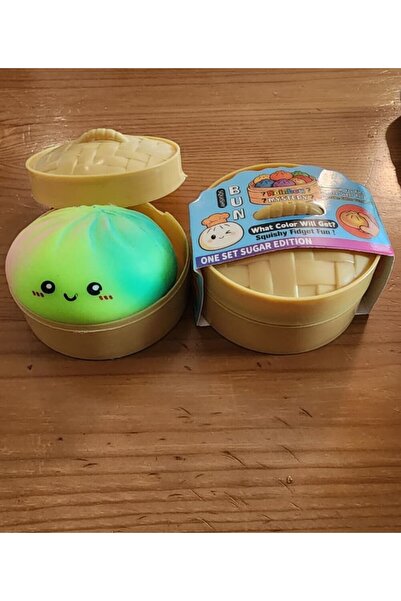 Generic Rainbow Powder 8.5cm Squishy Dumpling (Assorted Colours)