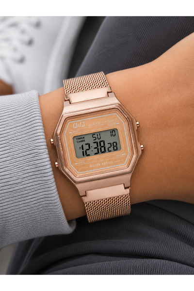 Q&Q Digital Women's Wristwatch Sea, Pool Waterproof Alarm, Stopwatch, Calenda...