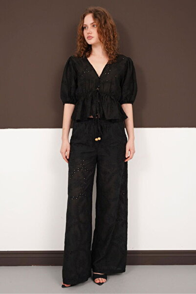 TOPSHOW Fisto Embroidered Trousers Black