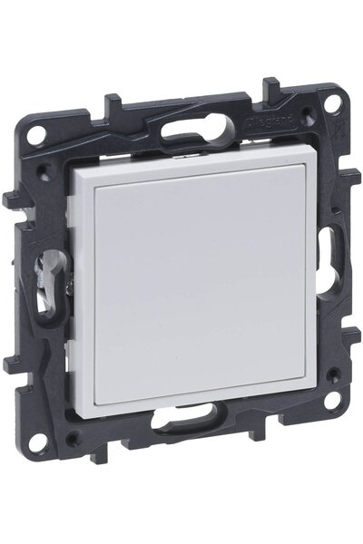 Legrand Niloe Step Zaślepka - culoare albă 863100B