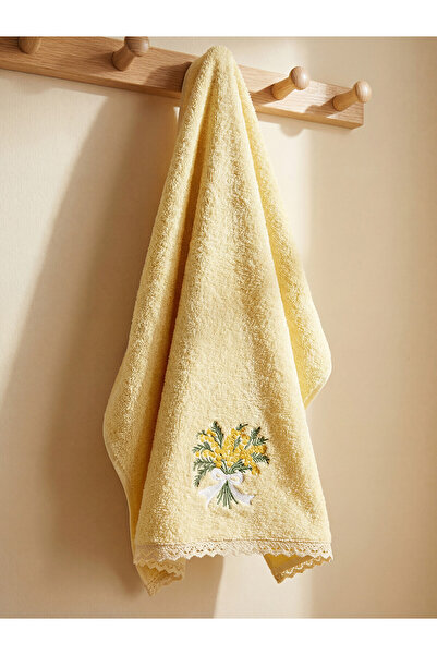 LC Waikiki Nevavm Flower Embroidered Face Towel 50X80 cm