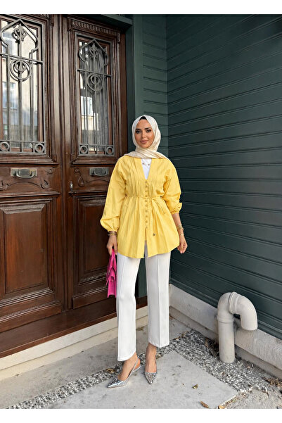 YAREN CLARA قميص تونيك بحزام وتفاصيل كشكشة باللون الأصفر YRN-3