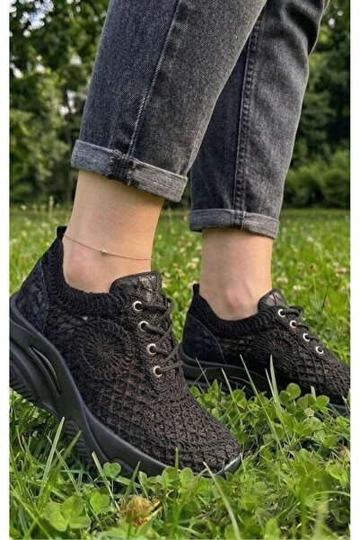 Nubbock Simple Black Lace Detailed Breathable Lightweight Sole Women's Sneake...