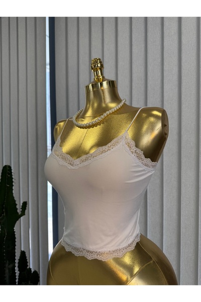 İana butik iç giyim için tercih edilen atlet
