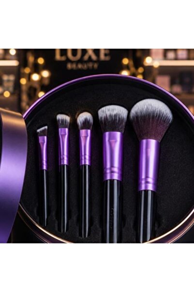 LUXE Luxury makeup brush set with elegant design and professional touch