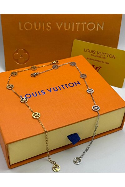 Generic Sensal Bracelet with Ornate Rings – a Design That Tells the Story of ...