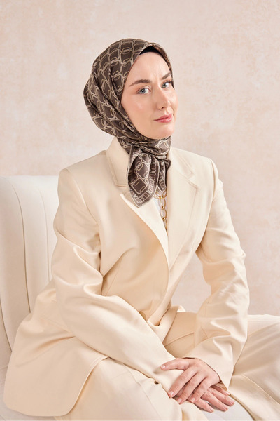 Silk Home وشاح من الحرير المزخرف بنقشة التويل 11521 بنمط هندسي 04-مينك داكن