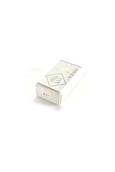 Naniwa Piatra de ascutit Nagura #220, pentru cutite, 59x29x19mm, alb