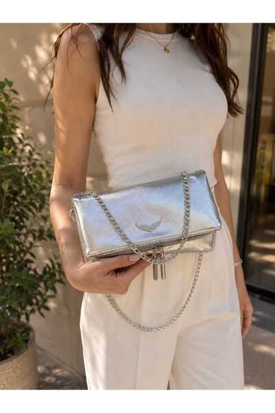 ÖZÜM ÇANTA Women's Long Chain Strap Shoulder Bag