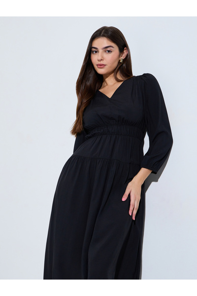 Styli Black V Neck Casual Midi Dress
