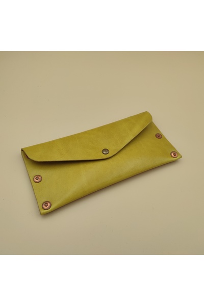 Leather 1 Studio Portofel plic lucrat manual “Rivet Stack”