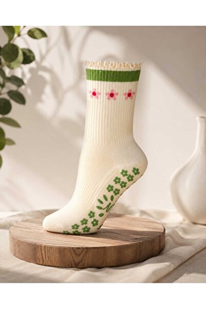 E&N Socks Çiçek Nakışlı Pileli Kaydırmazlı Pilates Çorabı
