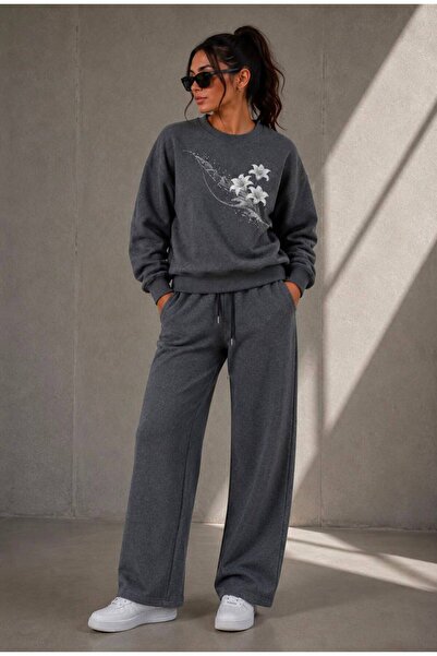 TREND EMMODA Women's Floral Printed Oversize Sweatshirt and Regular Sweatpant...
