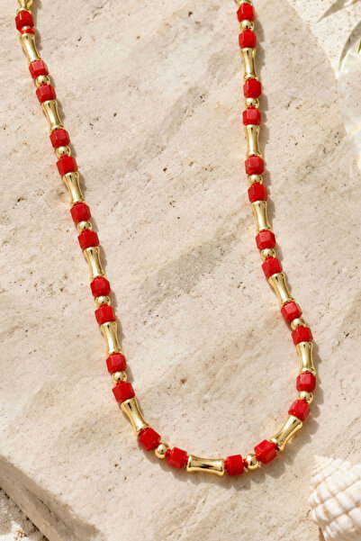 FIERA JEWELRY Vip Gold Color Red Square Bead Detail Design Necklace