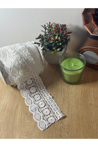 jasmina store Daisy Motif Wave Edge Guipure Lace Ribbon (1Mt)