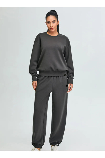 KAWN Mid Waist Oversized Joggers