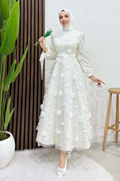 Liora Embroidered Evening Dress White