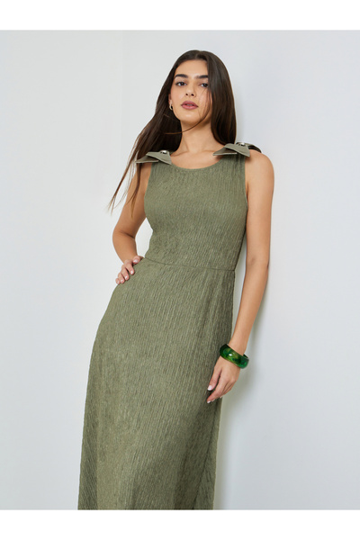 Take Two By Styli Green Sleeveless A-Line Midi Dress